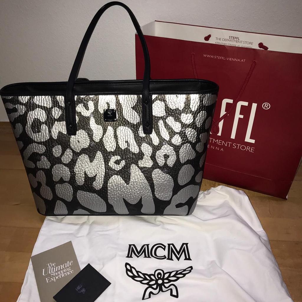 Mcm leopard tote on sale