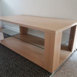 pine effect coffee table.  110cm L, 60cm W and 44cmD . in great condition