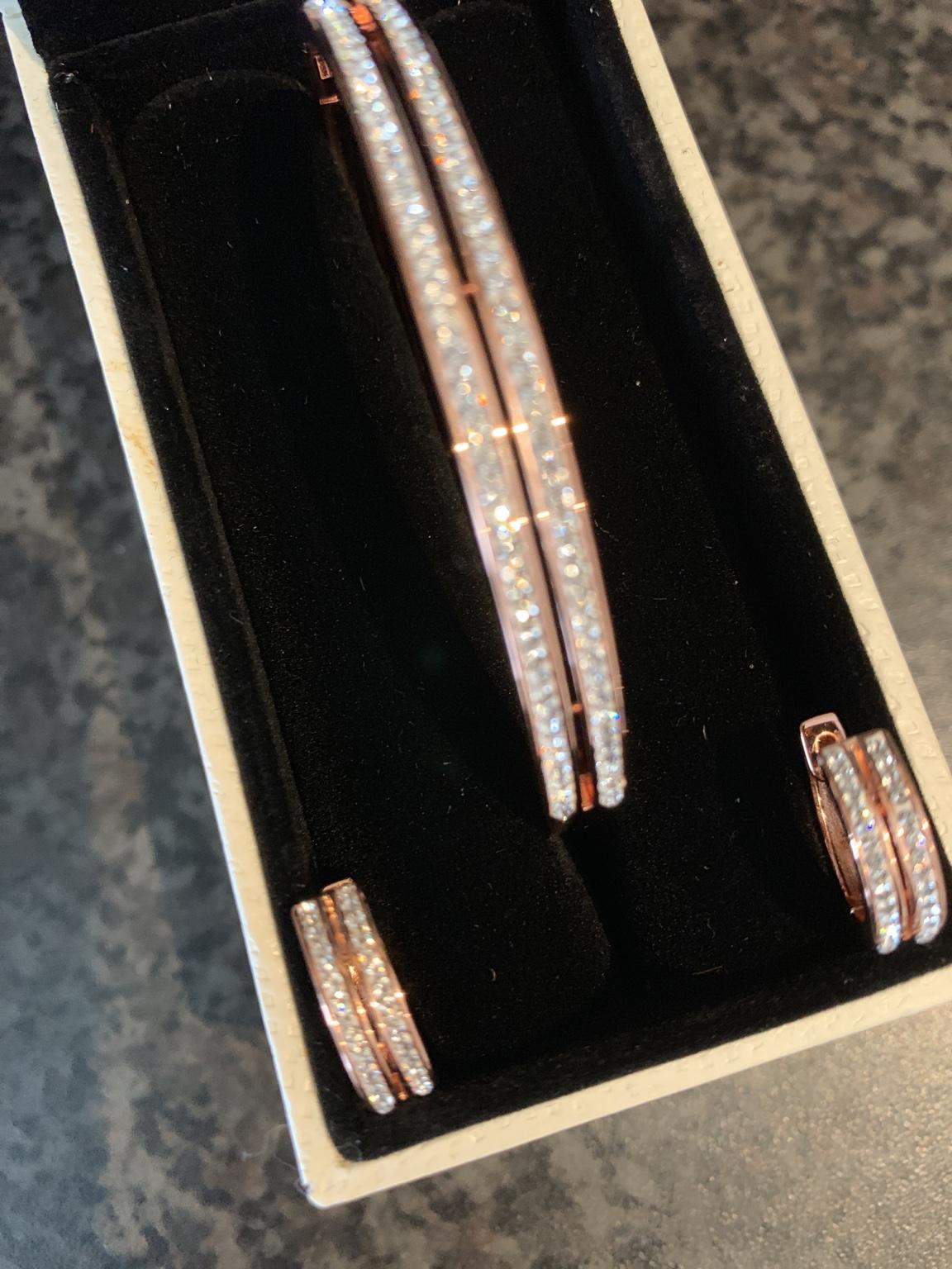 Rose gold bracelet warren james discount