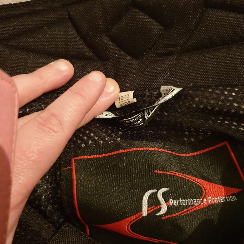 kids motorbike gear in PR2 Preston für 35,00 £ zum Verkauf Shpock DE