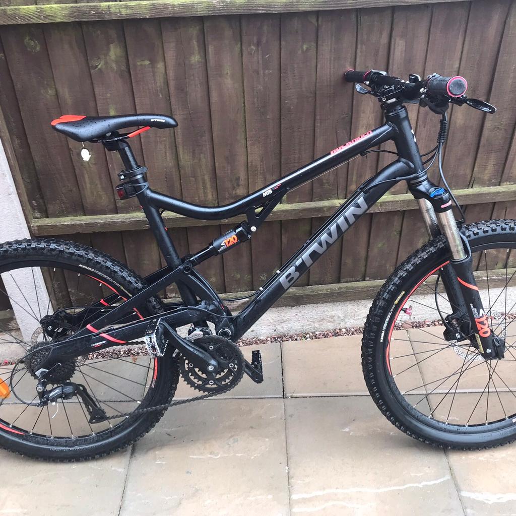 Btwin rockrider 520s discount full suspension mountain bike