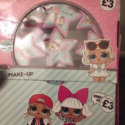 I have a full box of 23 retails at £70 for the box or they retail at 3 pound Each I won’t & £30 for the lot make up lipgloss