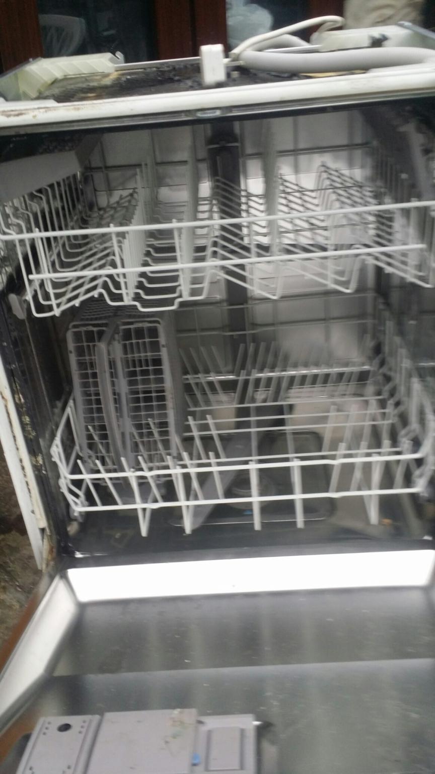 Integrated Tecnik dishwasher tkd795 in HX1 Calderdale for free for