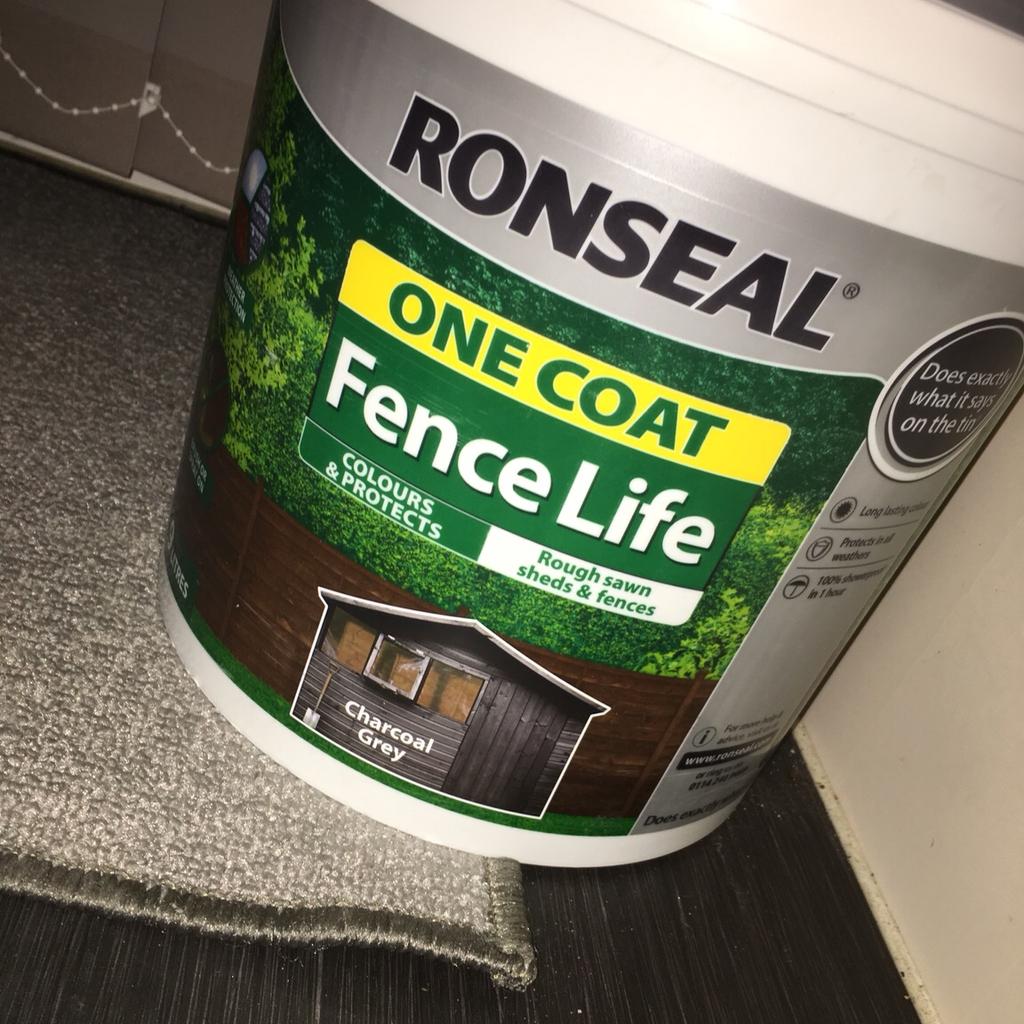 Ronseal fence paint 9ltr charcoal grey in Hinckley and Bosworth for £10.00 for sale Shpock
