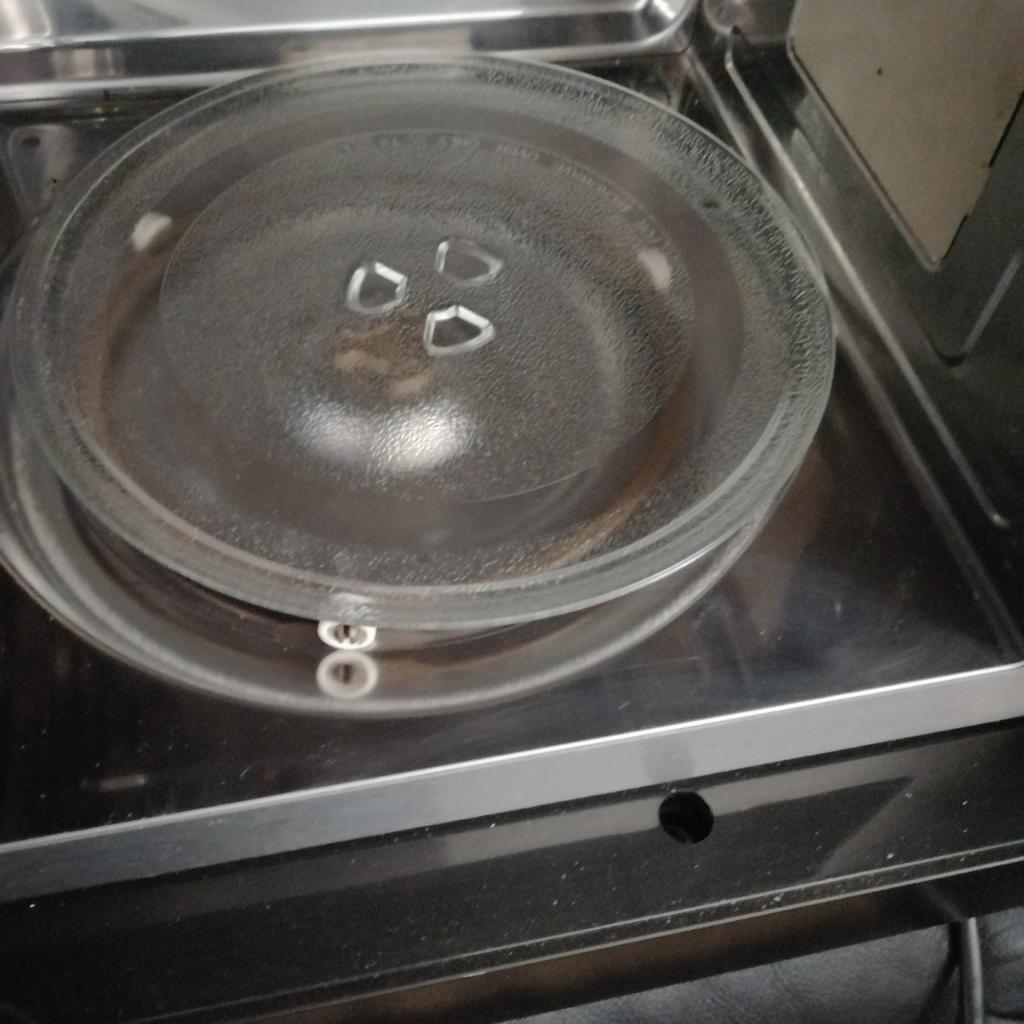 Built in microwave. in DE7 Erewash für £ 50,00 zum Verkauf Shpock AT