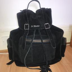 Fantastic backpack used twice, multiple pockets