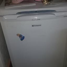 hotpoint fridge good condition need the space