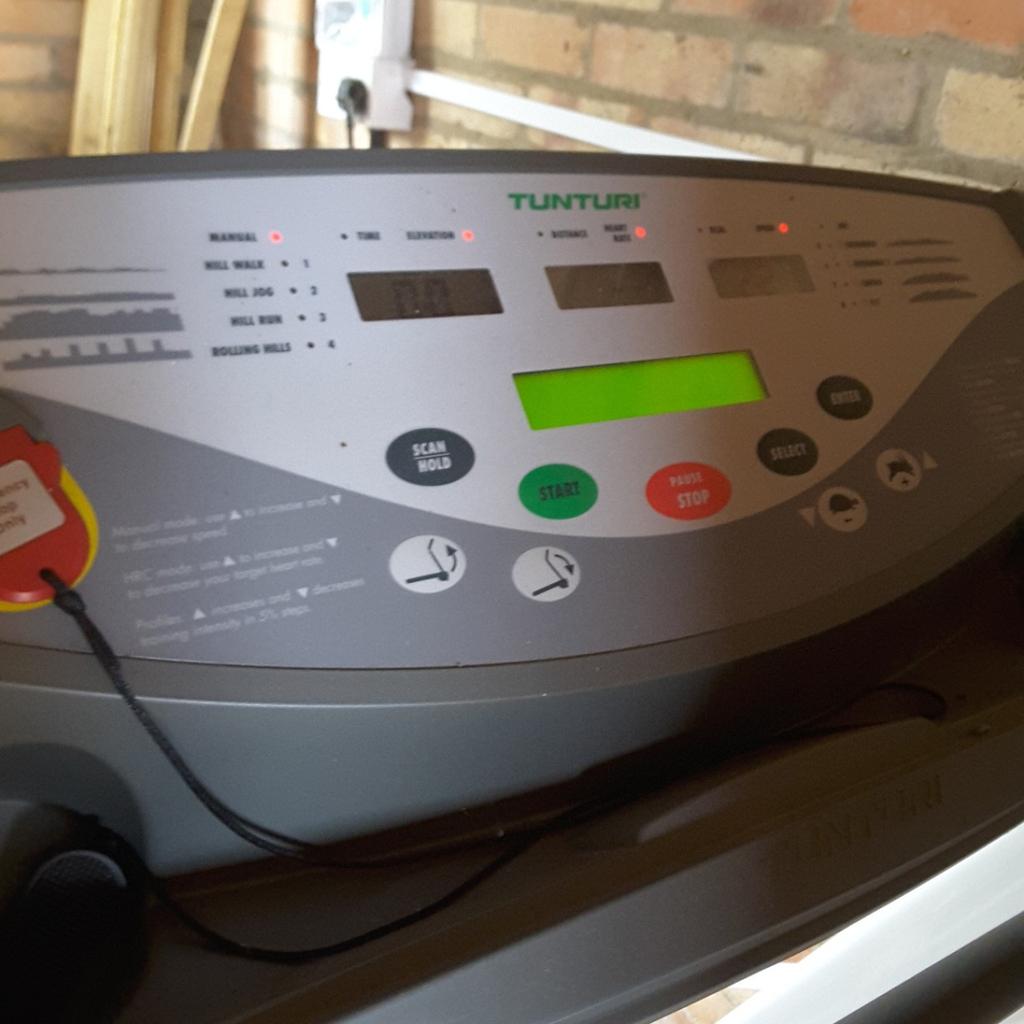 Tunturi j4f online treadmill