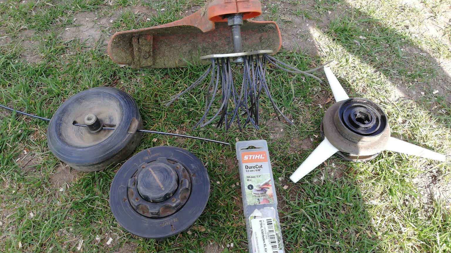 Stihl fs 38 mit viel Zubehör Rasentrimmer in 67574 Osthofen für 160,00