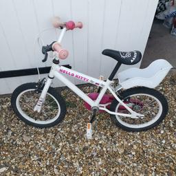 lovely little bike with space for baby, some signs of wear and sun fade but idea for the summer months. collection West heath kings Norton b38