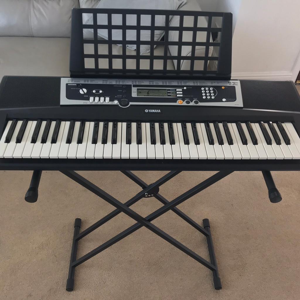 Yamaha YPT210 Keyboard in E4 London für £ 60,00 zum Verkauf Shpock AT