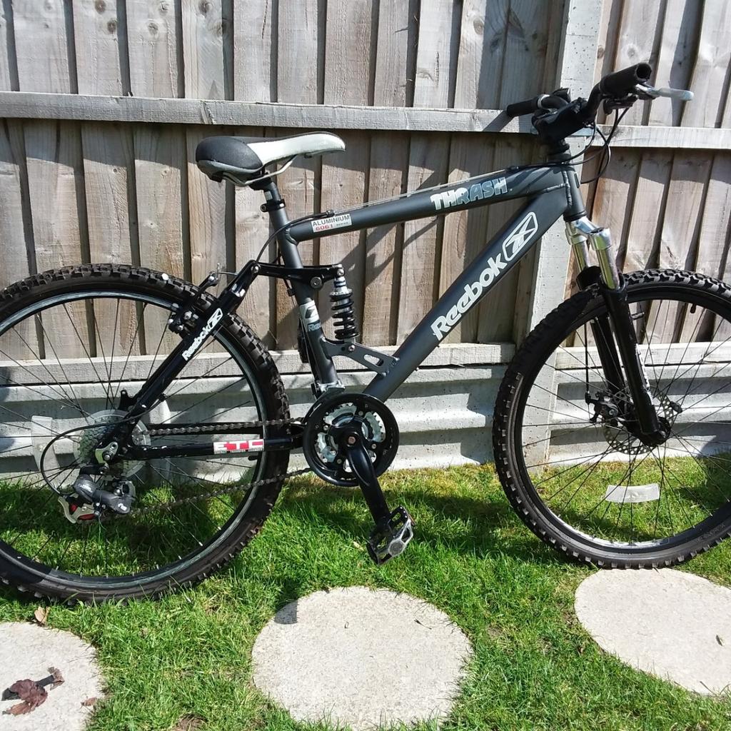 Reebok full outlet suspension mountain bike