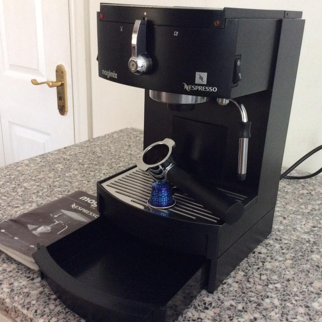 Nespresso magimix pod coffee machine M150 in B97 Redditch for 15.00 for sale Shpock