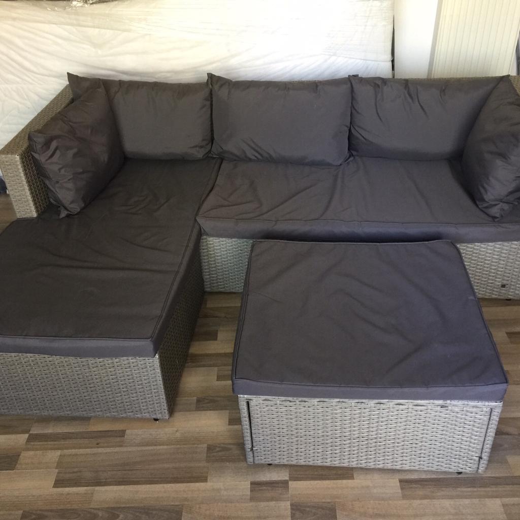 Aldi Grey Rattan Effect Corner Sofa in B79 Tamworth for £100.00 for