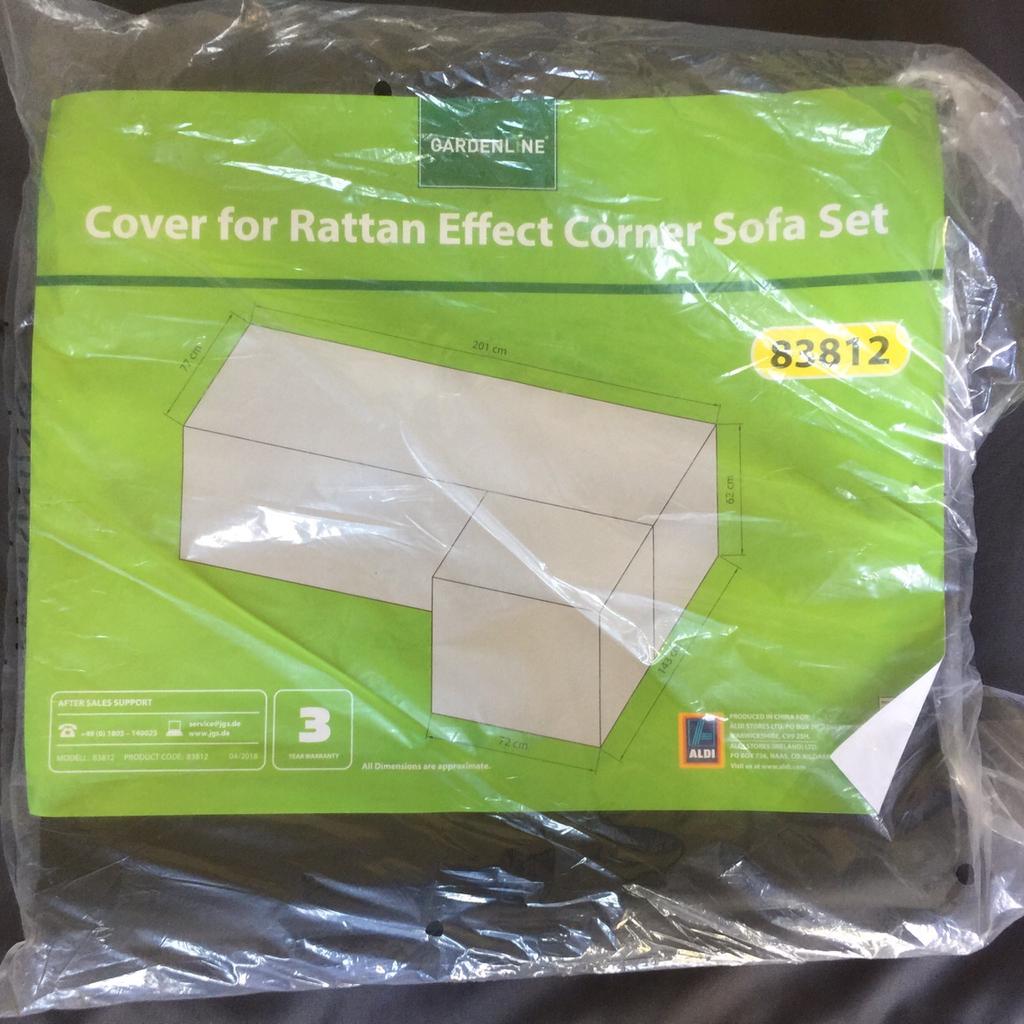 Aldi Grey Rattan Effect Corner Sofa in B79 Tamworth for £100.00 for