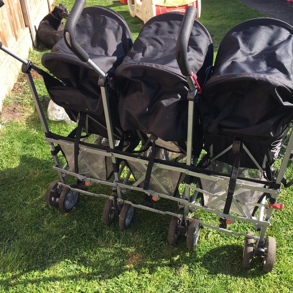 Obaby triple outlet buggy