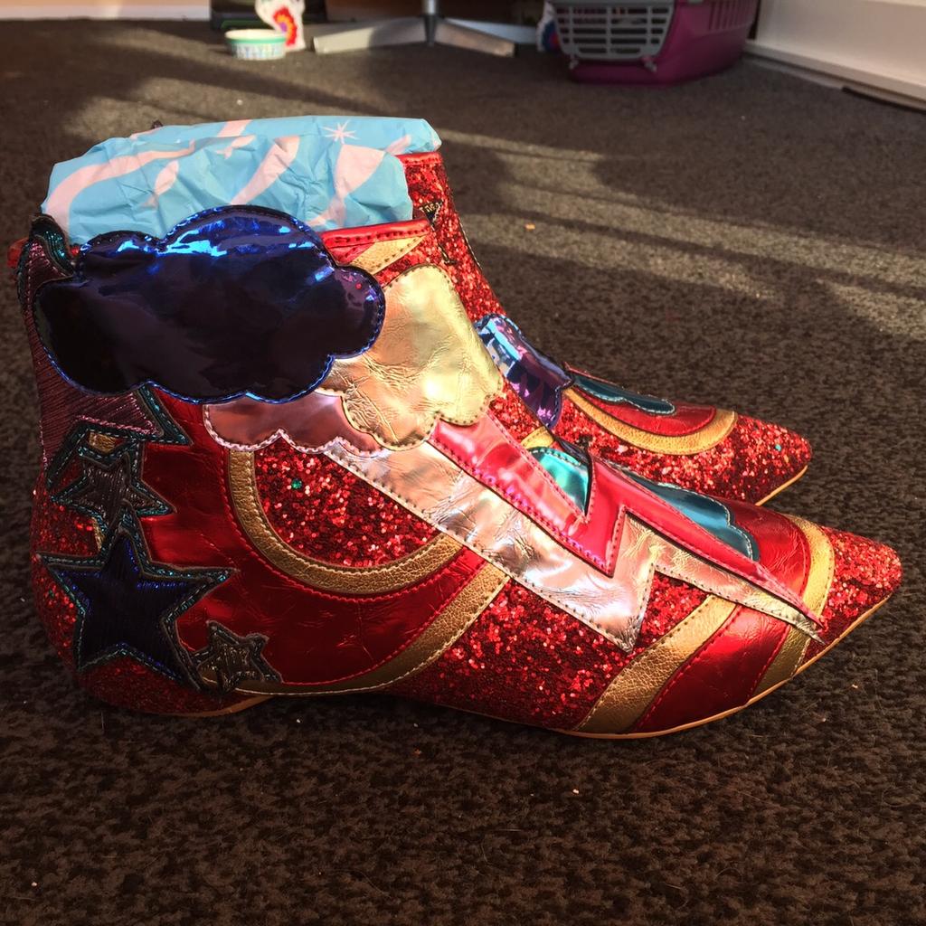 Irregular choice deals electric buzz