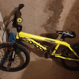 Verkauft wird hier ein BMX Fahrrad (18 Zoll) in gelb.
Bei dem Fahrrad müsste nur hinten der Reifen aufgepumpt oder eventuell erneuert werden, ansonsten ist das Fahrrad in einem guten fahrbaren Zustand.

kann vorher besichtigt werden.