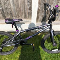 Excellent condition voo doo bmx used about 3 times in a year graphite gray with purple