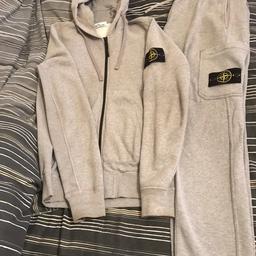 Re Advertised Due To Time Wasters
Hoody - Medium
Bottoms - Medium
Originally Purchased From The Stone Island Flagship Shop In Central London

PLEASE NO TIME WASTERS 
