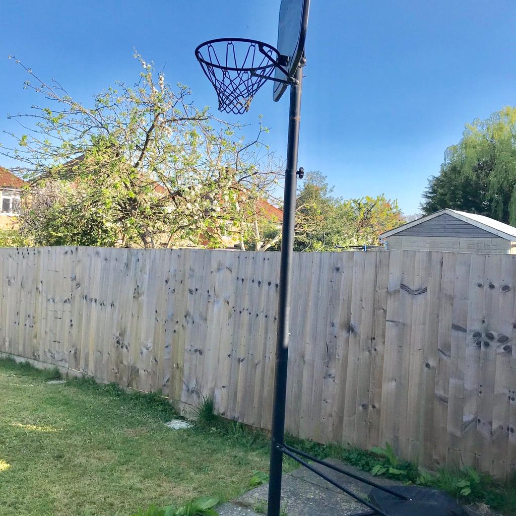Full size Reebok Basketball Hoop/Stand in NN15 Kettering for £35.00 for