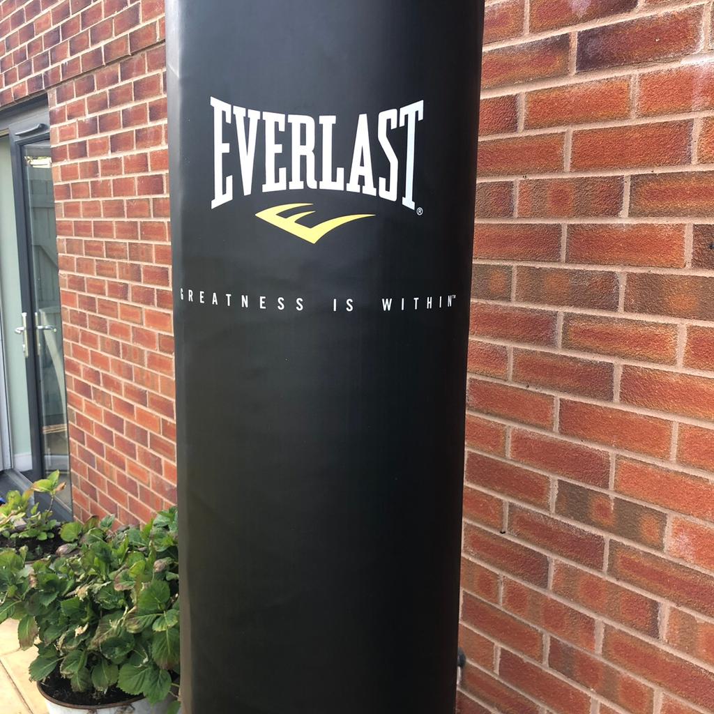 Everlast Pro Everflex free standing punch bag in B69 Sandwell für £ 80