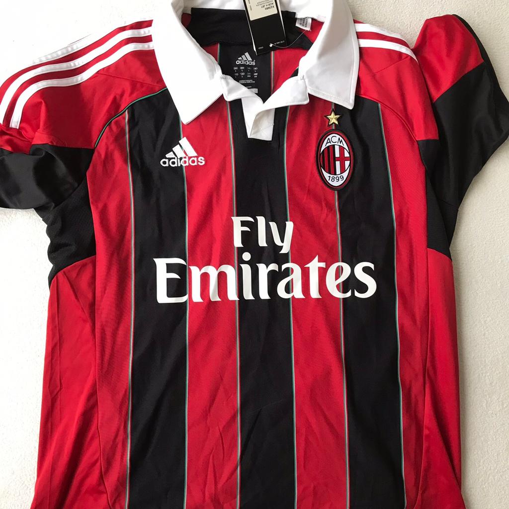 ORIGINALTRIKOT AC MILAN IBRAHIMOVIC in 1100 Wien für € 40,00 zum Verkauf Shpock AT