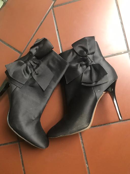 Buy & Sell South East London Upper Norwood - South East London - Photos for Bow design Black Ankle Boots