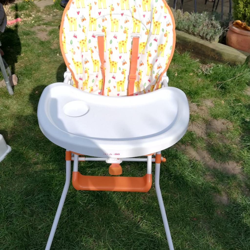 Mamia Giraffe High Chair in DN4 Doncaster for 5.00 for sale Shpock