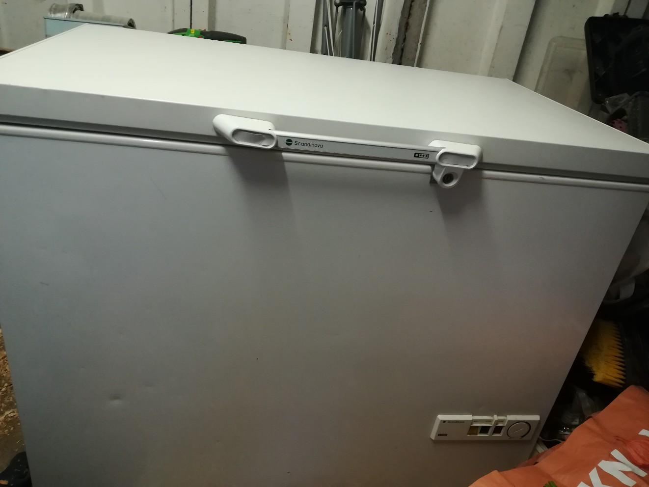 large chest freezer in Doncaster für £ 75,00 zum Verkauf Shpock AT