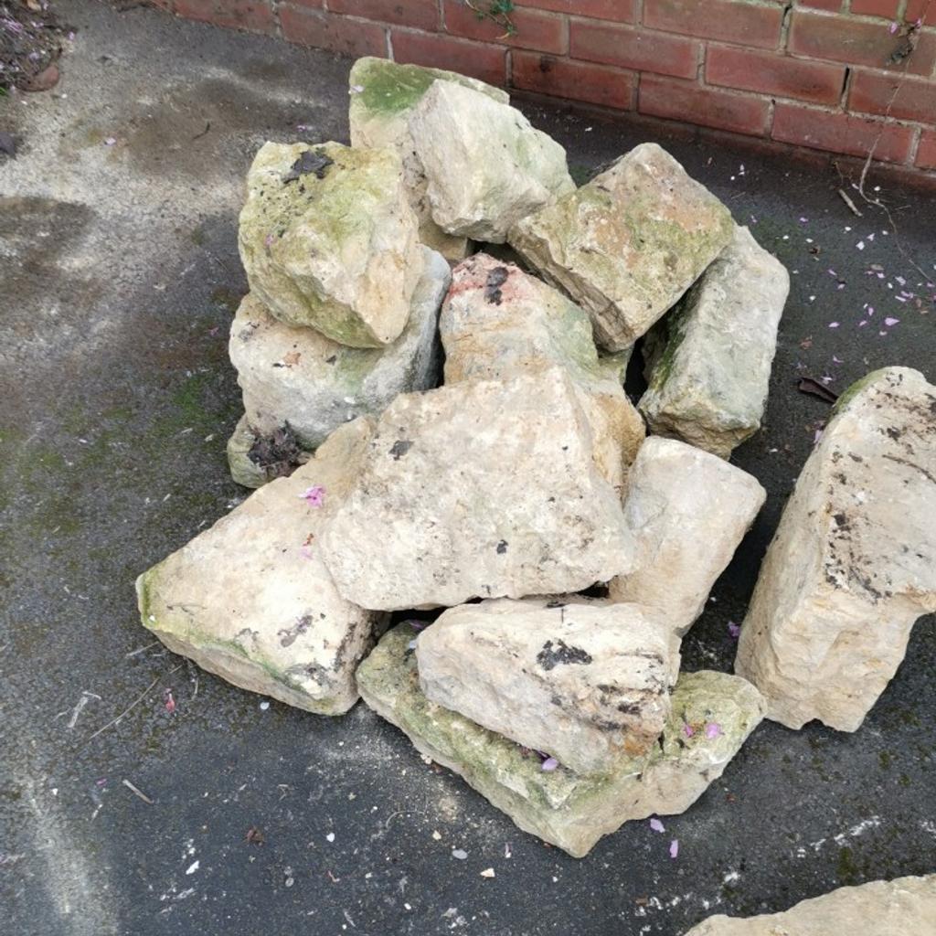 large garden stones in B92 Solihull für £ 25,00 zum Verkauf | Shpock AT
