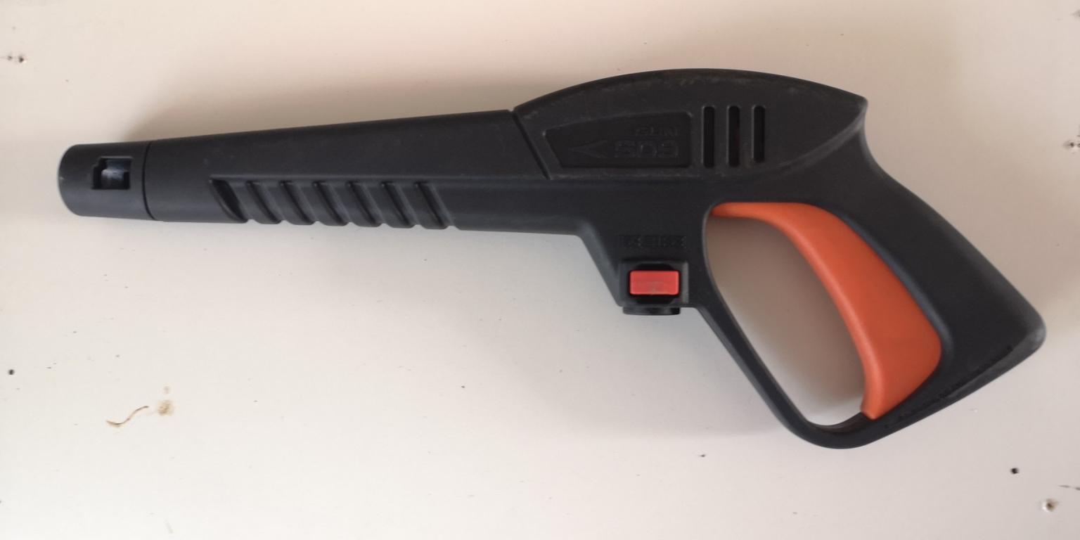 Vax pressure washer hose and gun in OX10 Oxfordshire for £15.00 for