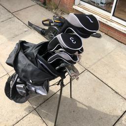 Set of 12 golf clubs in great condition hardly used £25 ono