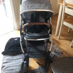 FOR SALE-£250
Oyster 2 wolf grey travel system. Paid £660. From a pet and smoke free home.
Includes:
- carry cot
- pushchair
- car seat
- changing bag
- buggy cover
- foot muff
- carry cot rain covers (can also be used for the car seat)
-pushchair rain covers
- also comes with 2 grey sheets for the carry cot mattress
There’s a few marks from getting it in and out of the car but nothing major