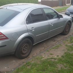 ford Mondeo 2.0 diesel 300ono low mileage and not much mot