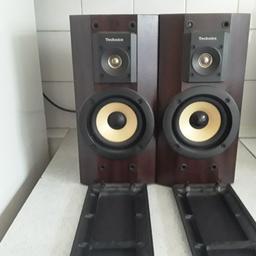 Tested & working.
Model No: SB-HD560.
60 Watts Power.
In very good cosmetic condition.
Has a crisp crystal sound.
Wires included.
Sold as seen.
Collection only.