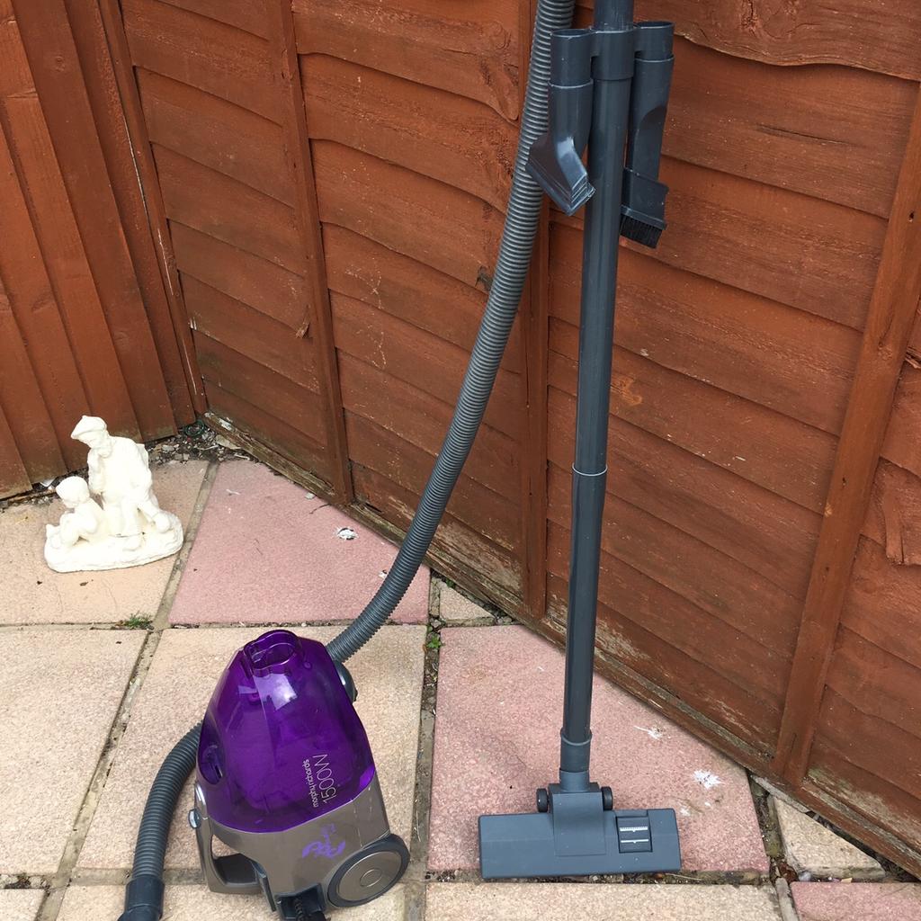 Morphy Richards Pod Vacuum Cleaner in FY3 Wyre for £15.00 for sale Shpock
