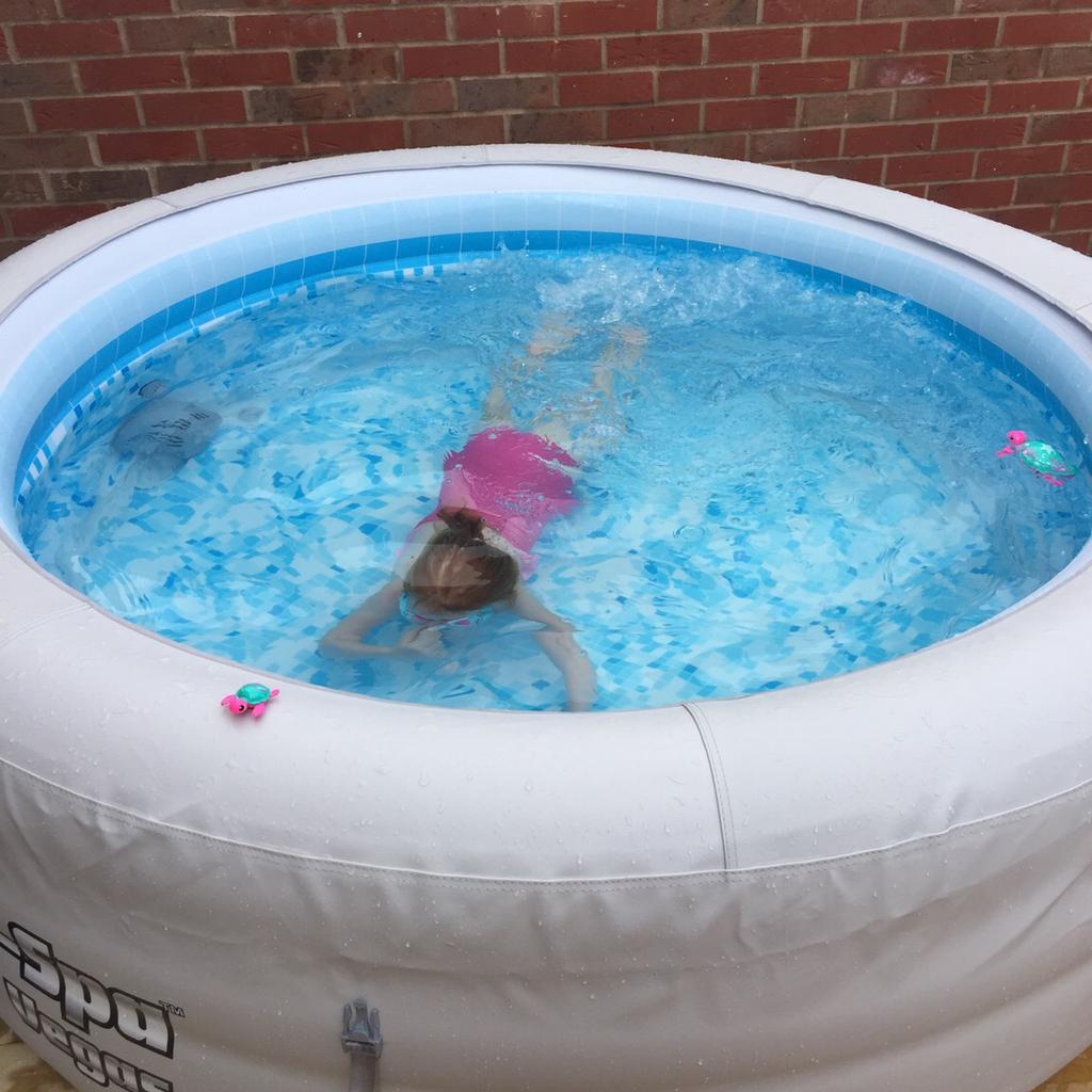 Lazy Spa Vegas Plug and play in NN5 Northampton for £300.00 for sale Shpock