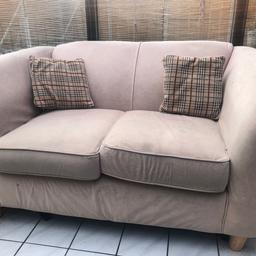 Two seater settee/sofa and one chair to take away for free.

These need a really good clean with an upholstery cleaner or you could use a throw on them. I’m changing decor so just want rid.

The structure is in perfect condition so if you want to upcycle it then it’s ideal.