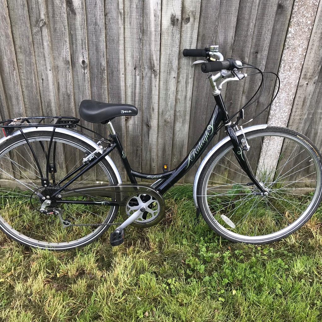 Raleigh discount oxford bike