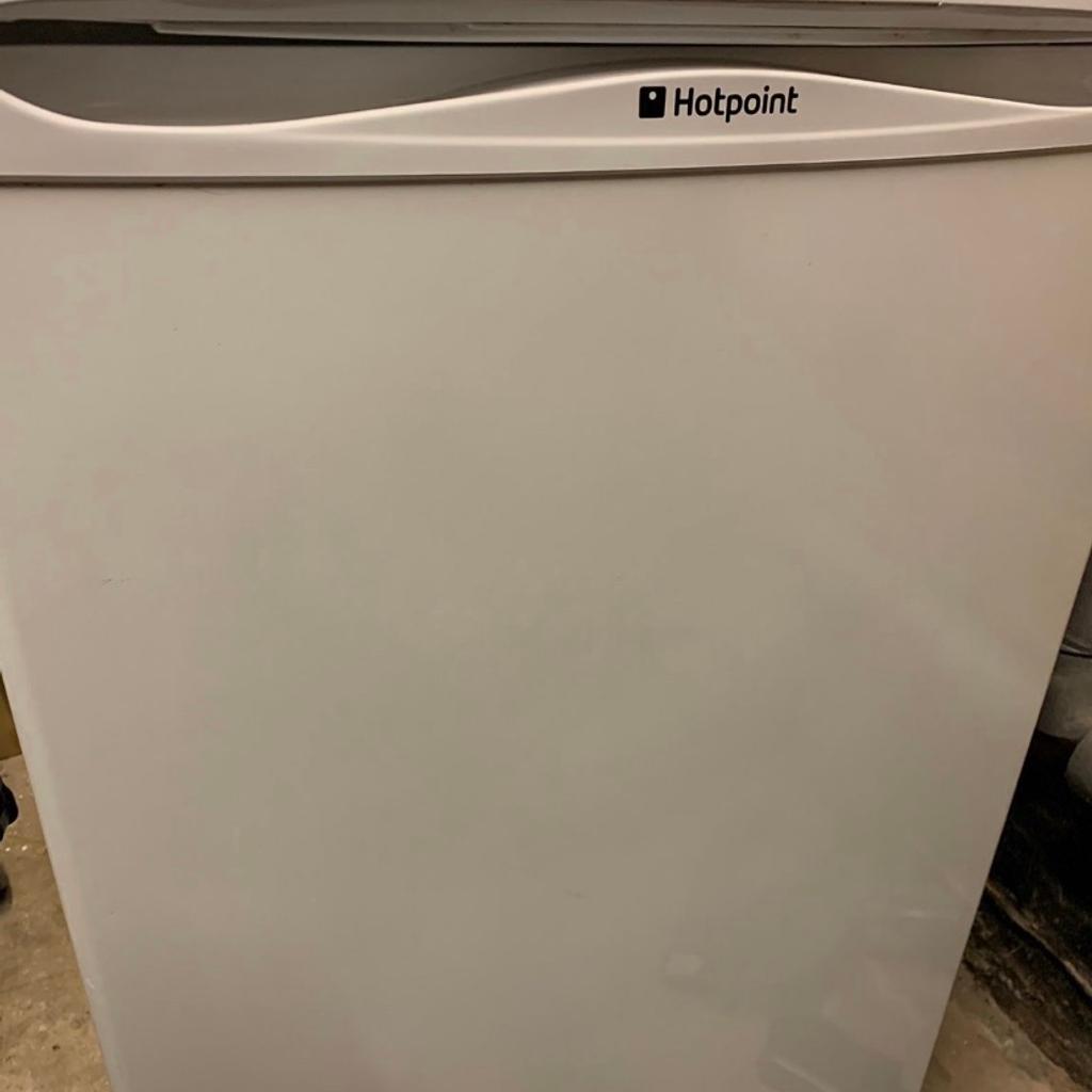 Hotpoint Iced Diamond Fridge In B90 Solihull Für £ 30 00 Zum Verkauf Shpock At