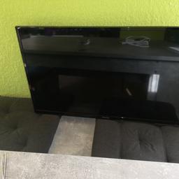 Verkaufe einen 81 cm TV von hisens ist im guten Zustand funktioniert einwandfrei keine Macken ist ca 2 jahre alt np 180 euro 
 Preis 40 vb