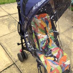 Navy blue pushchair from Mothercare.
Comes with raincover.
You can lie baby down when sleeping or there’s a sit up position.
Sun/hood canopy on top can be removed.
From pet and smoke free home 
