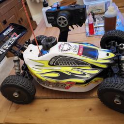 This was my sons RC car, he has only used it 3 times so it is in excellent condition.

It comes with - instruction manual, starter box, remote control, all chargers, glow plugs.

The rota start broke but I will supply a drill to start.

It only needs fuel and a new glow plug spanner 👍
