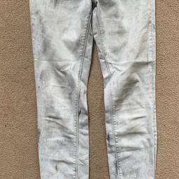 Size 28/30