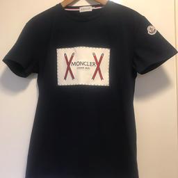Moncler Men’s T-shirt Size M
New unworn