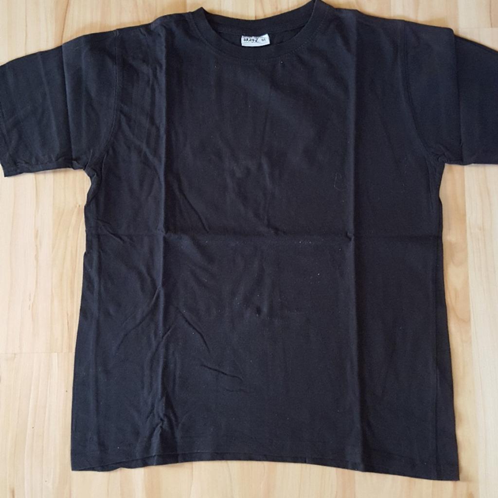 Shirt,schwarz, Größe 164, gebraucht, Nichtraucher Haushalt, keine Tiere, 2.20€ Porto zahlt der Käufer, KEIN PayPal,