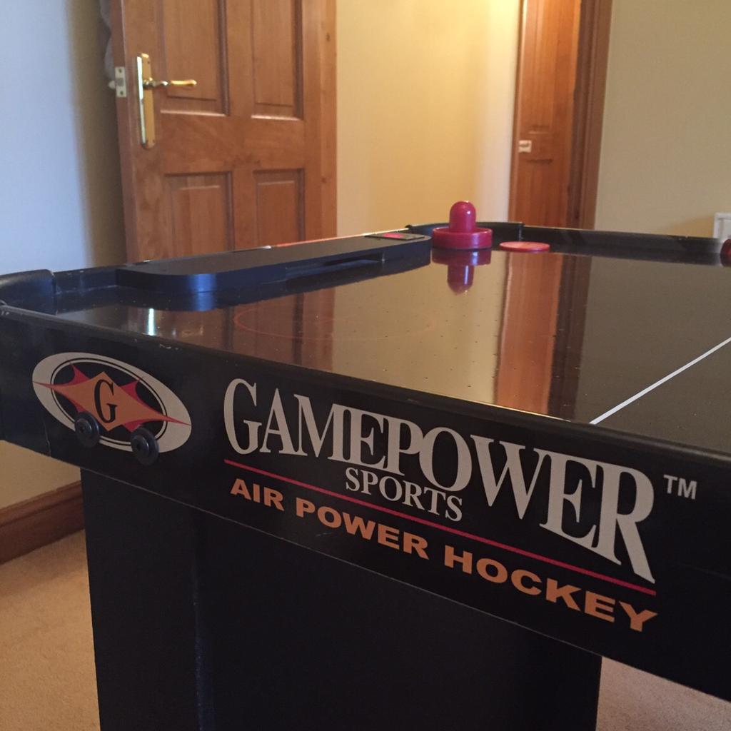 Gamepower Sports AirPowered Hockey Table in Wychavon für £ 50,00 zum