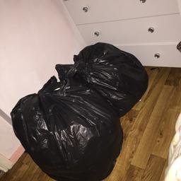 Two black bags full of girls clothes 
Sizes 6/8/10s 

Mixed clothes