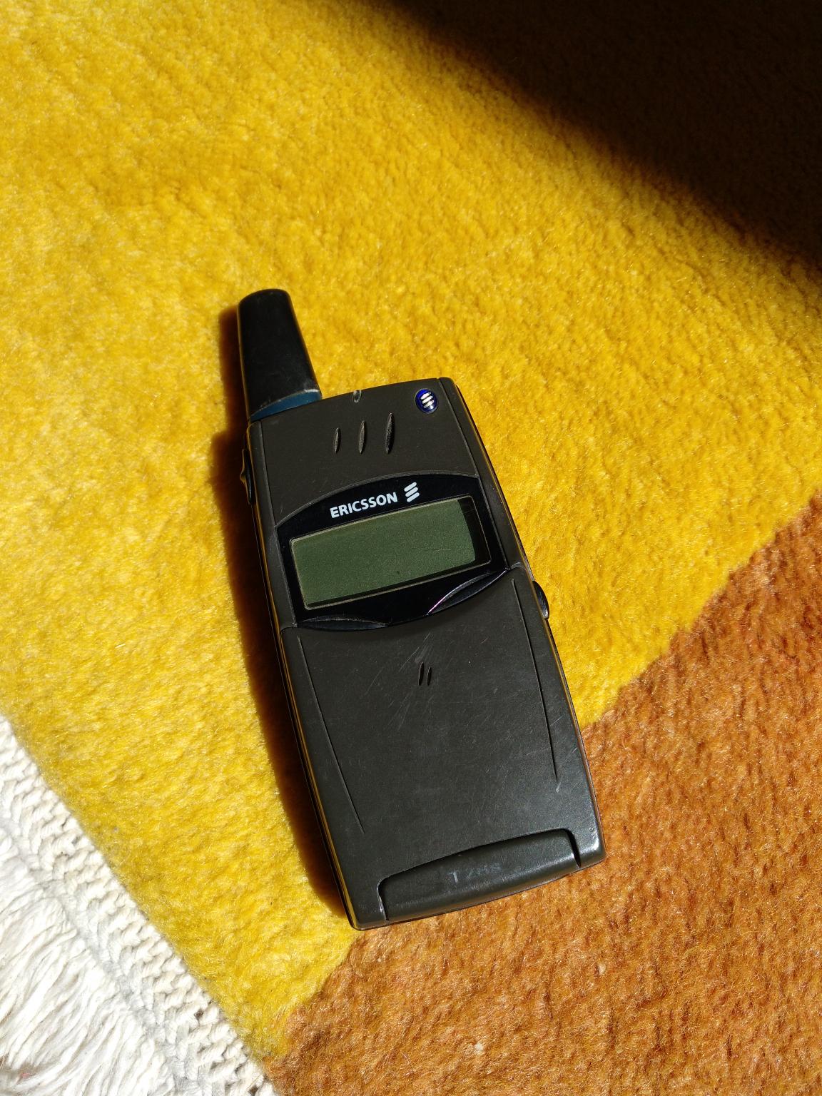 Ericsson T28 Handy In 6820 Frastanz For €2000 For Sale Shpock